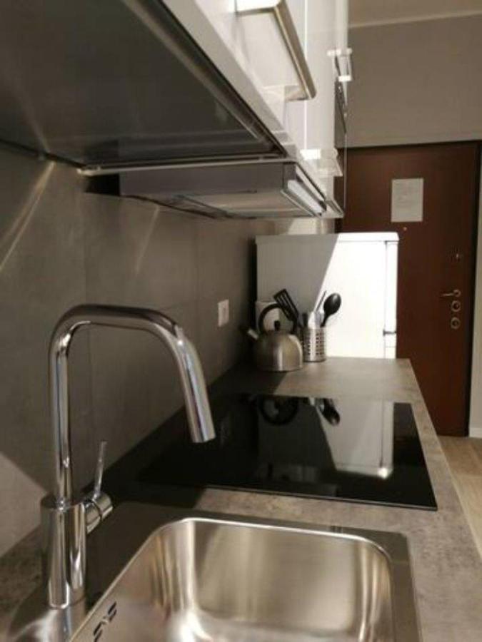 Appartamento Con Grande Terrazzo In Via Lomellina - Lome 527 Milano Dış mekan fotoğraf